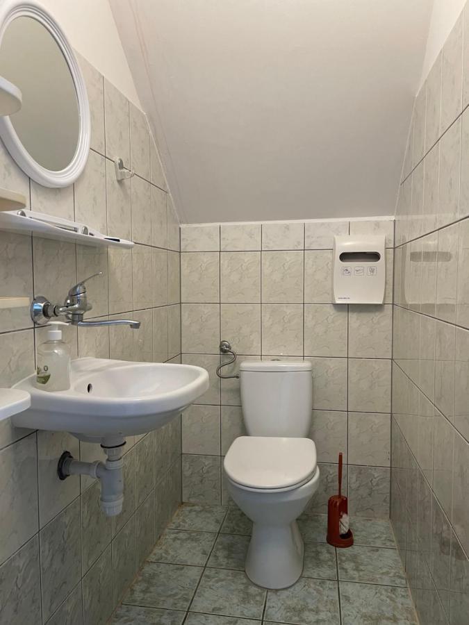 Noclegi U Gosi W Polanczyku - Pokoje Goscinne Exterior foto